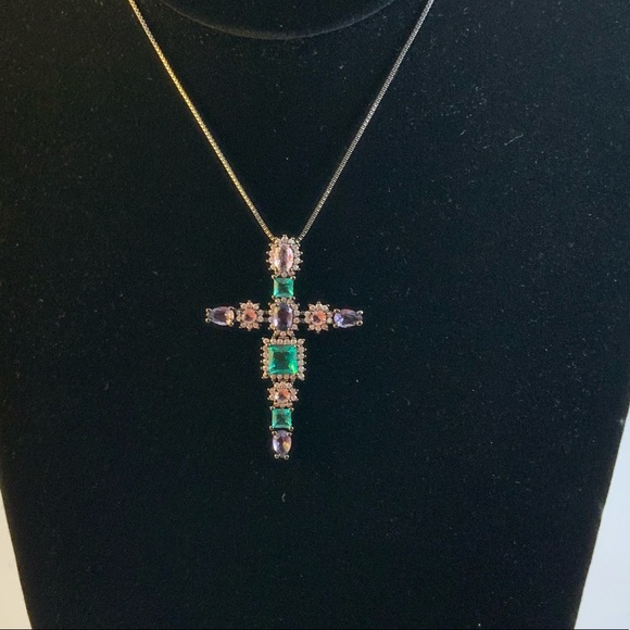 4ct Gemstone Cross Pendant - Picture 5 of 9